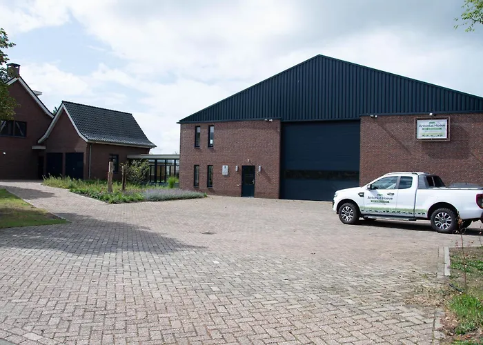 Antonius Hoeve * Oudenbosch