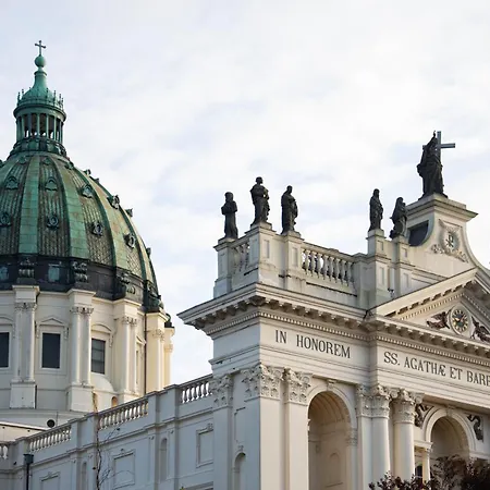 Antonius Hoeve Oudenbosch